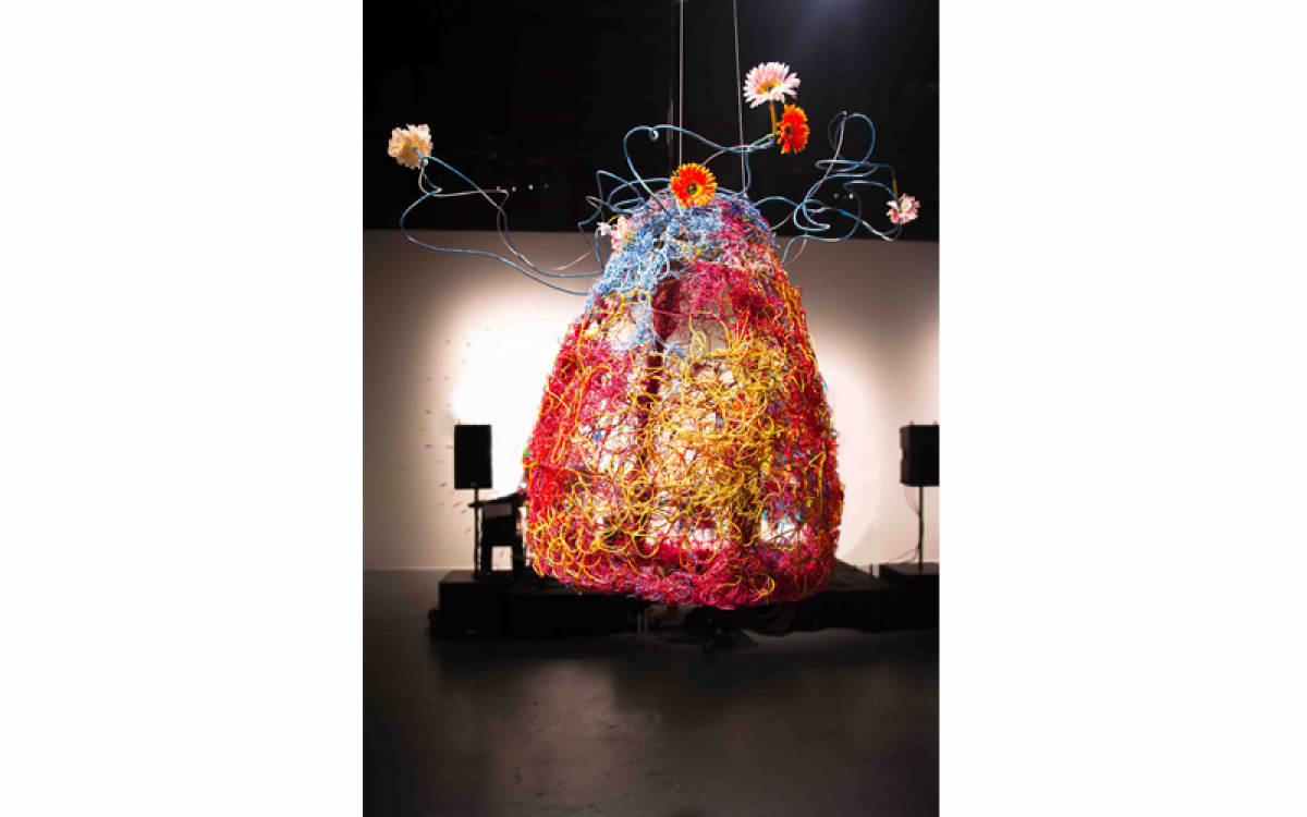 Laetitia Sonami: Beauty Session, 2015 / Sculptural mixed media and sound installation / dimensions variable